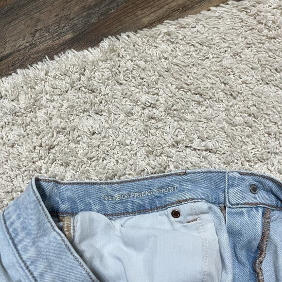 American Eagle Size 14 Light Wash Distressed Strigid 90's Boyfriend Shorts - Picture 4 of 5